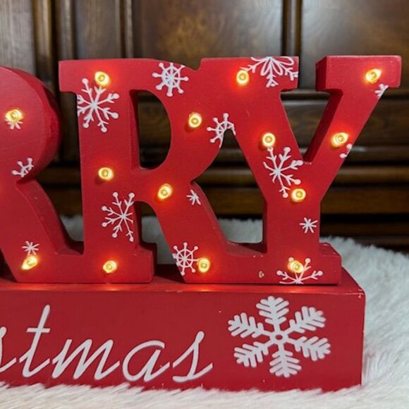 Gerson International MERRY CHRISTMAS Wood LED Light Tabletop Holiday Decor Sign - Picture 6 of 14